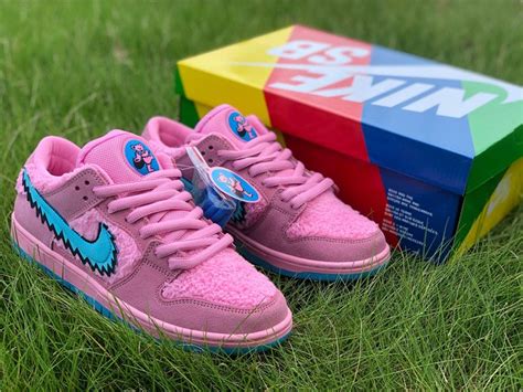 grateful dead sb dunks pink